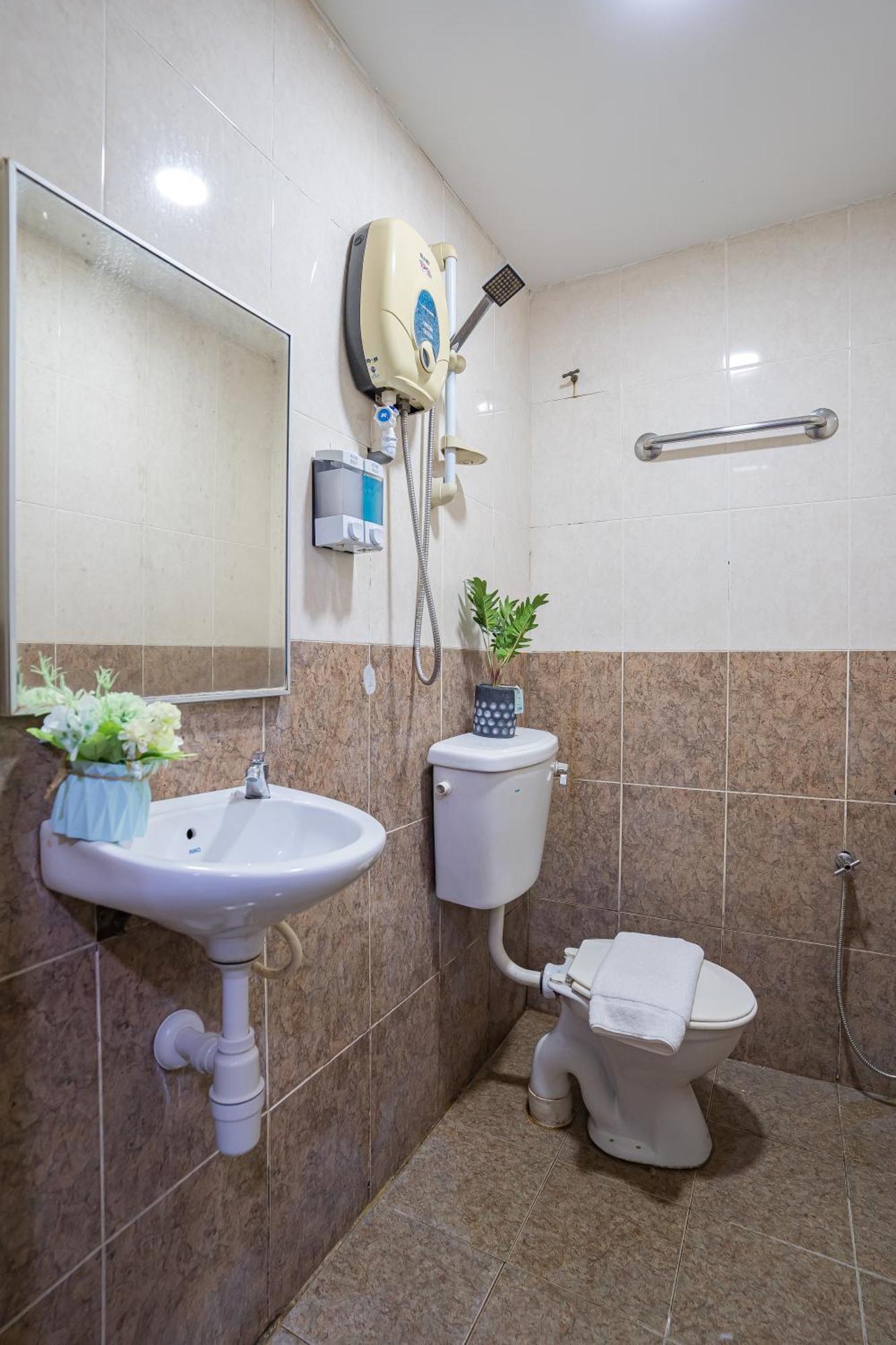 Hotel 28 Rapid 吉隆坡 外观 照片