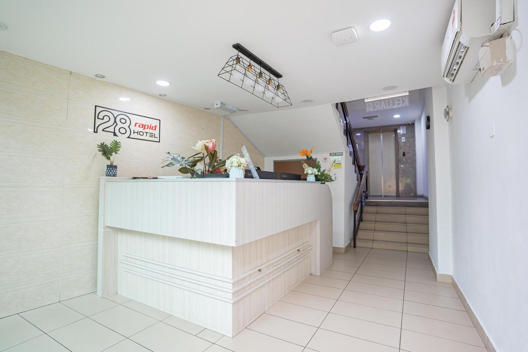 Hotel 28 Rapid 吉隆坡 外观 照片